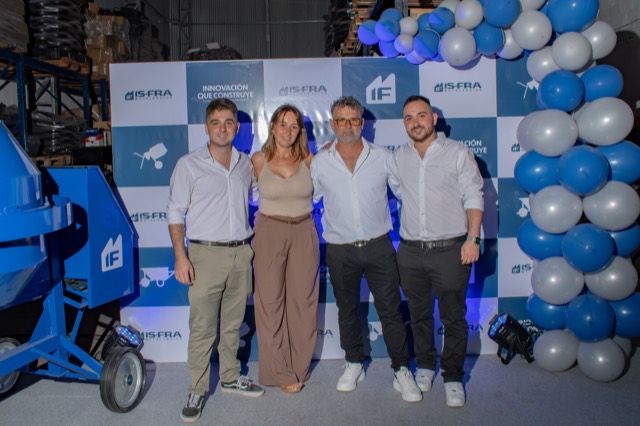 Evento de empresa — brindis